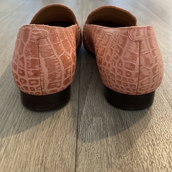 Anthropologie pink loafers - Picture 2 of 4